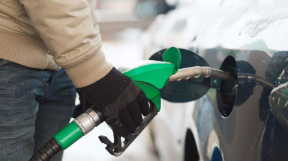 Carburantii continua sa se ieftineasca. Noile preturi stabilite de ANRE pentru benzina si motorina - FOTO Carburantii continua sa se ieftineasca. Noile preturi stabilite de ANRE pentru benzina si motorina - FOTO