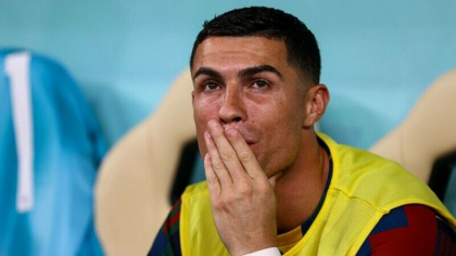 Cum a reactionat Cristiano Ronaldo la cele 6 goluri ale Portugaliei, dupa ce a fost lasat rezerva - GALERIE FOTO Cum a reactionat Cristiano Ronaldo la cele 6 goluri ale Portugaliei, dupa ce a fost lasat rezerva - GALERIE FOTO