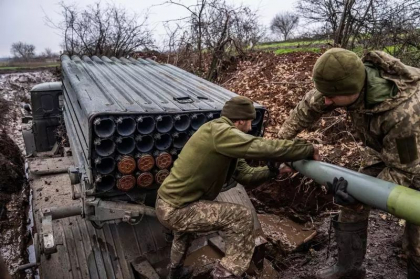 Lista secreta. Bulgaria trimite primul ajutor militar Ucrainei, dar nu ce vrea Kievul Lista secreta. Bulgaria trimite primul ajutor militar Ucrainei, dar nu ce vrea Kievul