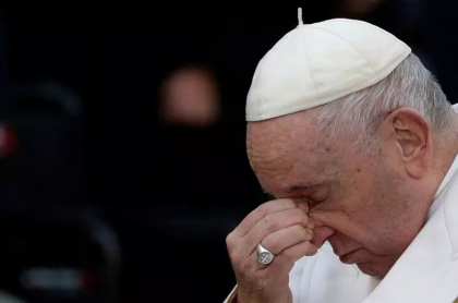 Papa Francisc a plans in public in timp ce evoca Ucraina „martirizata” - VIDEO 