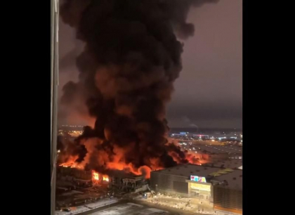 Explozii puternice si incendiu urias la un mall din apropierea Moscovei - VIDEO 