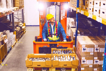 Philip Morris Moldova si Asociatia „Colectez.eu” au realizat primul export de dispozitive electronice destinate reciclarii Philip Morris Moldova si Asociatia „Colectez.eu” au realizat primul export de dispozitive electronice destinate reciclarii