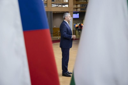 De la Bruxelles, cancelarul Austriei isi apara din nou decizia impotriva Romaniei in Schengen. „Politia austriaca a investigat asta” De la Bruxelles, cancelarul Austriei isi apara din nou decizia impotriva Romaniei in Schengen. „Politia austriaca a investigat asta”