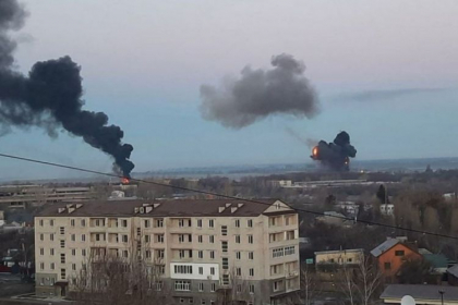 Ultima ora. Rusia lanseaza rachete in Ucraina. Se aud explozii la Kiev, Harikov, Hmelnitk, dar si Vinita - oras situat la granita cu Republica Moldova - VIDEO Ultima ora. Rusia lanseaza rachete in Ucraina. Se aud explozii la Kiev, Harikov, Hmelnitk, dar si Vinita - oras situat la granita cu Republica Moldova - VIDEO