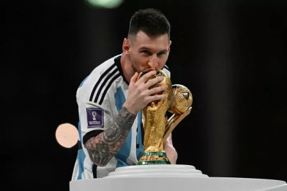 Mesajele transmise de doi fotbalisti legendari din Brazilia dupa triumful Argentinei de la CM 2022 Mesajele transmise de doi fotbalisti legendari din Brazilia dupa triumful Argentinei de la CM 2022