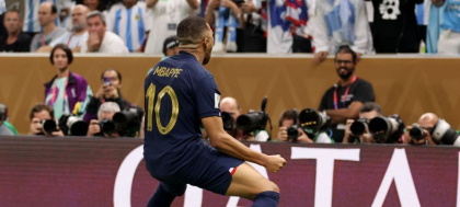 Nu a avut nevoie decat de 95 de secunde pentru a scrie istorie la Campionatul Mondial Nu a avut nevoie decat de 95 de secunde pentru a scrie istorie la Campionatul Mondial