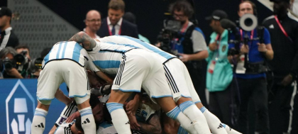 „Cupa se afla acum in mainile celui mai bun: Lionel Andres Messi!” Reactia presei din Argentina dupa ce nationala lui Scaloni a castigat Mondialul din Qatar „Cupa se afla acum in mainile celui mai bun: Lionel Andres Messi!” Reactia presei din Argentina dupa ce nationala lui Scaloni a castigat Mondialul din Qatar