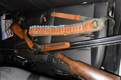 Braconaj la Hincesti. O persoana - santionata, dupa ce a fost gasita cu doua arme si un iepure vanat - FOTO Braconaj la Hincesti. O persoana - santionata, dupa ce a fost gasita cu doua arme si un iepure vanat - FOTO