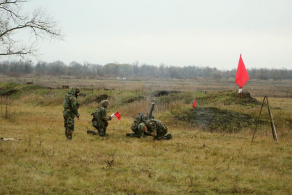 Militarii Armatei Nationale se antreneaza la poligonul de la Balti: Se executa trageri din armamentul din dotare Militarii Armatei Nationale se antreneaza la poligonul de la Balti: Se executa trageri din armamentul din dotare