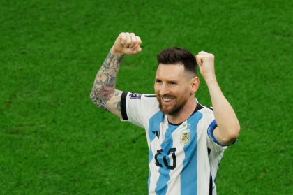 Suporterii argentinieni au luat cu asalt saloanele de tatuaje, dupa succesul din finala Campionatului Mondial 2022 Suporterii argentinieni au luat cu asalt saloanele de tatuaje, dupa succesul din finala Campionatului Mondial 2022