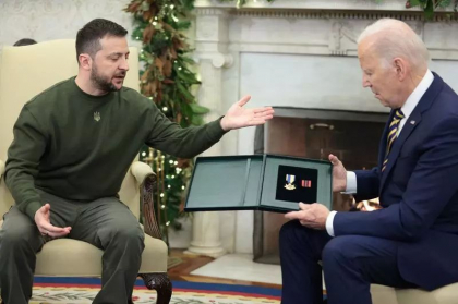 CNN: Cinci concluzii care se pot trage de pe urma vizitei lui Volodimir Zelenski la Washington