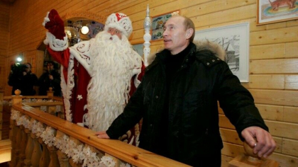 Vladimir Putin crede in Mos Craciun, „asa cum toti oamenii cumsecade o fac”