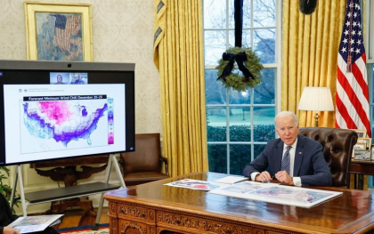 Craciunul americanilor, amenintat de un fenomen meteo extrem. Ce este „bomba ciclonica” ce vine dinspre Arctica Craciunul americanilor, amenintat de un fenomen meteo extrem. Ce este „bomba ciclonica” ce vine dinspre Arctica