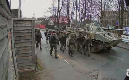 Crime de razboi: O investigatie NYT arata cum o unitate militara rusa a omorat pe o strada din Bucea zeci de civili. Inregistrari telefonice exclusive, documente, interviuri si mii de ore de inregistrari video