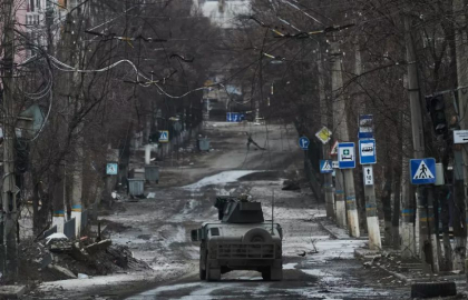 Rusia invata din greseli si isi consolideaza pozitia, asa ca Ucrainei ii va fi mai greu sa isi recucereasca teritoriul, spun oficialii americani
