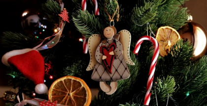 Crestinii din toata lumea sarbatoresc astazi Craciunul dupa calendarul gregorian. Papa Francisc in predica sa: Unii au ajuns sa-si consume si vecinii, fratii si surorile Crestinii din toata lumea sarbatoresc astazi Craciunul dupa calendarul gregorian. Papa Francisc in predica sa: Unii au ajuns sa-si consume si vecinii, fratii si surorile