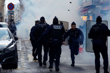 Kurzi ucisi la Paris: Presupusul atacator francez, inculpat si incarcerat Kurzi ucisi la Paris: Presupusul atacator francez, inculpat si incarcerat