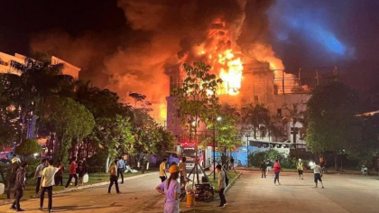 Cel putin 10 morti si zeci de raniti intr-un incendiu la un hotel-cazinou din Cambodgia - FOTO/VIDEO 