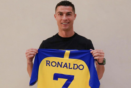 Cristiano Ronaldo a semnat cu noua echipa! Contract „galactic” + primele imagini si reactii Cristiano Ronaldo a semnat cu noua echipa! Contract „galactic” + primele imagini si reactii