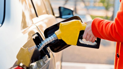 Cat vor achita soferii pentru carburanti in ultima zi din acest an. Noile preturi stabilite de ANRE pentru benzina si motorina - FOTO Cat vor achita soferii pentru carburanti in ultima zi din acest an. Noile preturi stabilite de ANRE pentru benzina si motorina - FOTO