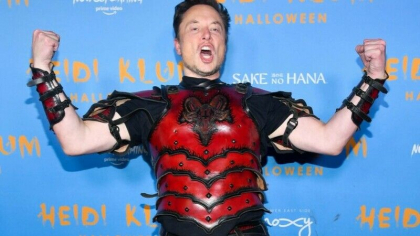 Elon Musk vorbeste, pentru prima data, despre povestea cu petrecerea de Halloween din Romania
Elon Musk vorbeste, pentru prima data, despre povestea cu petrecerea de Halloween din Romania