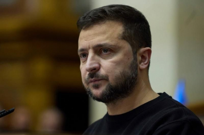 Zelenski: „Sentimentul nostru de unitate si autenticitate contrasteaza in mod dramatic cu frica ce domneste in Rusia” - VIDEO Zelenski: „Sentimentul nostru de unitate si autenticitate contrasteaza in mod dramatic cu frica ce domneste in Rusia” - VIDEO