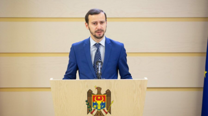 Dinu Plingau, despre majorarea taxelor in domeniul justitiei: „Ele nu vor lovi in fugari, dar in cei saraci, care cauta dreptate in instanta” Dinu Plingau, despre majorarea taxelor in domeniul justitiei: „Ele nu vor lovi in fugari, dar in cei saraci, care cauta dreptate in instanta”
