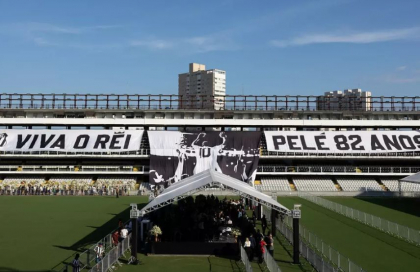Pele, condus azi pe ultimul drum. Procesiunea funerara va trece pe langa casa mamei legendarului fotbalist - FOTO/VIDEO Pele, condus azi pe ultimul drum. Procesiunea funerara va trece pe langa casa mamei legendarului fotbalist - FOTO/VIDEO