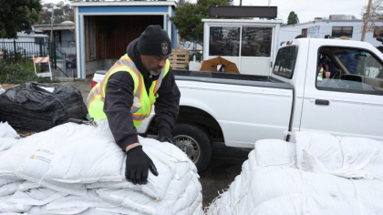 California, amenintata de o furtuna "brutala" si inundatii "potential mortale". Autoritatile anunta oamenii sa se pregateasca California, amenintata de o furtuna "brutala" si inundatii "potential mortale". Autoritatile anunta oamenii sa se pregateasca