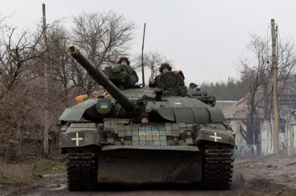 Armata ucraineana a primit un nou lot de tancuri dintr-o tara UE - FOTO 