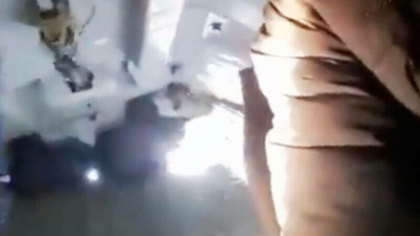 Un avion rusesc a ramas fara usa in timpul zborului. Bagajele oamenilor au cazut din aeronava. VIDEO