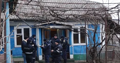Trei barbati - au decedat, dupa ce locuinta in care se aflau a fost cuprinsa de flacari, la Glodeni. Precizarile IGSU Trei barbati - au decedat, dupa ce locuinta in care se aflau a fost cuprinsa de flacari, la Glodeni. Precizarile IGSU