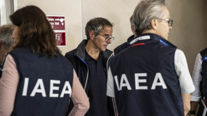 Reprezentanti AIEA au ajuns la centrala nucleara din sudul Ucrainei, pentru monitorizare
Reprezentanti AIEA au ajuns la centrala nucleara din sudul Ucrainei, pentru monitorizare
