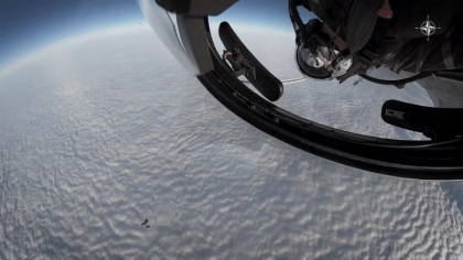 Interceptare in stil „Top Gun” a unui avion rusesc de catre o aeronava NATO deasupra Marii Baltice - VIDEO Interceptare in stil „Top Gun” a unui avion rusesc de catre o aeronava NATO deasupra Marii Baltice - VIDEO