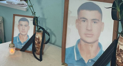 Doliu in scoala profesionala din Orhei unde invata baiatul care a murit, dupa ce o poarta metalica de pe terenul de fotbal a cazut peste el. In holul institutiei colegii au pus fotografia acestuia, legata cu o panglica neagra - FOTO