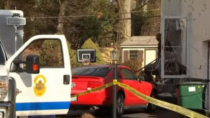 Crima oribila in Pennsylvania. O femeie si-a impuscat parintii apoi i-a dezmembrat cu un fierastrau Crima oribila in Pennsylvania. O femeie si-a impuscat parintii apoi i-a dezmembrat cu un fierastrau