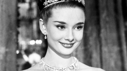 30 de ani de la moartea lui Audrey Hepburn. Povestea vietii uneia dintre cele mai talentate actrite de la Hollywood