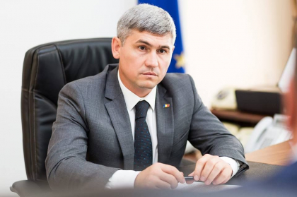 Fostul ministru al Afacerilor Interne, Alexandru Jizdan - pus sub invinuire in dosarul Petic Fostul ministru al Afacerilor Interne, Alexandru Jizdan - pus sub invinuire in dosarul Petic