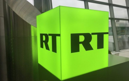 Filiala franceza a canalului rus RT suspendat in Uniunea Europeana se inchide in urma inghetarii conturilor sale. Moscova anunta ca va lua masuri impotriva mass-media franceze din Rusia
Filiala franceza a canalului rus RT suspendat in Uniunea Europeana se inchide in urma inghetarii conturilor sale. Moscova anunta ca va lua masuri impotriva mass-media franceze din Rusia