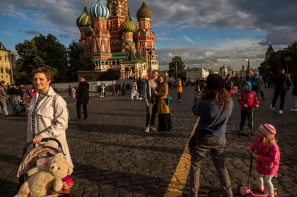 Explicatiile Rusiei, dupa imaginile cu sisteme antiaeriene Pantsir pe cladiri din Moscova
Explicatiile Rusiei, dupa imaginile cu sisteme antiaeriene Pantsir pe cladiri din Moscova
