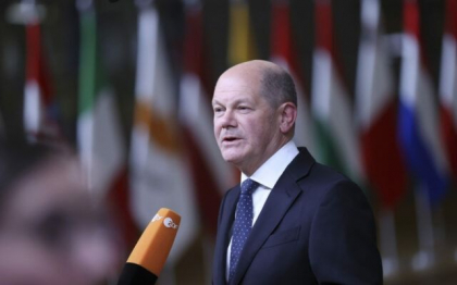 Guvernele Germaniei si Frantei s-au reunit la Paris. Cancelarul Scholz: Vom continua sa sustinem Ucraina
Guvernele Germaniei si Frantei s-au reunit la Paris. Cancelarul Scholz: Vom continua sa sustinem Ucraina