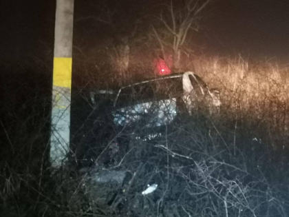 Accident grav la Orhei. Un barbat s-a lovit puternic de un pilon electric, dupa ce a pierdut controlul volanului si a derapat de pe sosea - FOTO
Accident grav la Orhei. Un barbat s-a lovit puternic de un pilon electric, dupa ce a pierdut controlul volanului si a derapat de pe sosea - FOTO