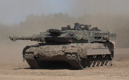 Germania se confrunta cu reactii negative ale aliatilor din cauza reticentei sale de a trimite tancuri Leopard. ”Nehotararea Occidentului ii ucide pe ucraineni”, transmite Zelenski
