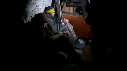 Luat prizonier, un rus condamnat pentru crima si-a sunat mama, care i-a spus ca mai bine murea. „La naiba! Esti singurul ei copil?” - VIDEO
