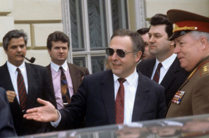 Primul ministru de Externe al Rusiei dupa caderea URSS spune ca Vladimir Putin nu va folosi arme nucleare: „Este ca predecesorii sai sovietici”