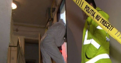 Caz socant in capitala. Un barbat - gasit mort, cu mainile legate la spate. Ce spune politia