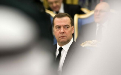 „Rusia are suficiente arme”, iar noi echipamente militare sunt pe drum, sustine Medvedev „Rusia are suficiente arme”, iar noi echipamente militare sunt pe drum, sustine Medvedev