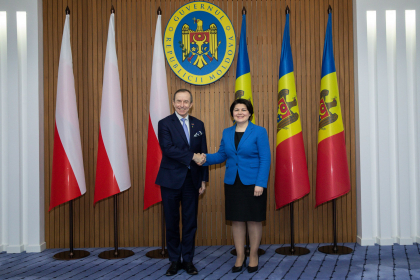 Polonia va sustine Moldova in procesul de integrare in UE. Maresalul Senatului Republicii Polone, la Chisinau: „Vrem sa va ajutam sa parcurgeti cat mai rapid toti pasii birocratici” - FOTO 