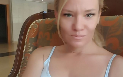 Pedeapsa primita de „Dr. Lana”, dentista din Republica Moldova judecata pentru ca facea operatii estetice in Romania fara drept de practica Pedeapsa primita de „Dr. Lana”, dentista din Republica Moldova judecata pentru ca facea operatii estetice in Romania fara drept de practica