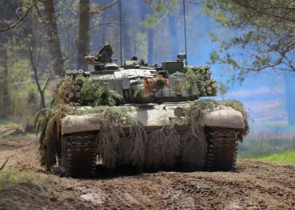 Polonia a anuntat ca va trimite inca 60 de tancuri Ucrainei